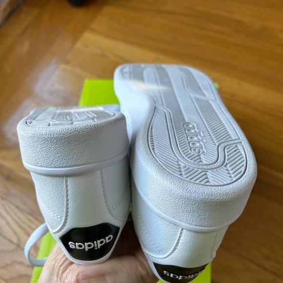 [adidas] Cloudfoam Advantage Clean Sneaker - Picture 5 of 6